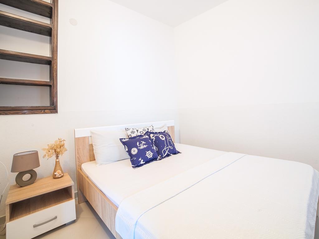 Apartments Elena Tivat Luaran gambar