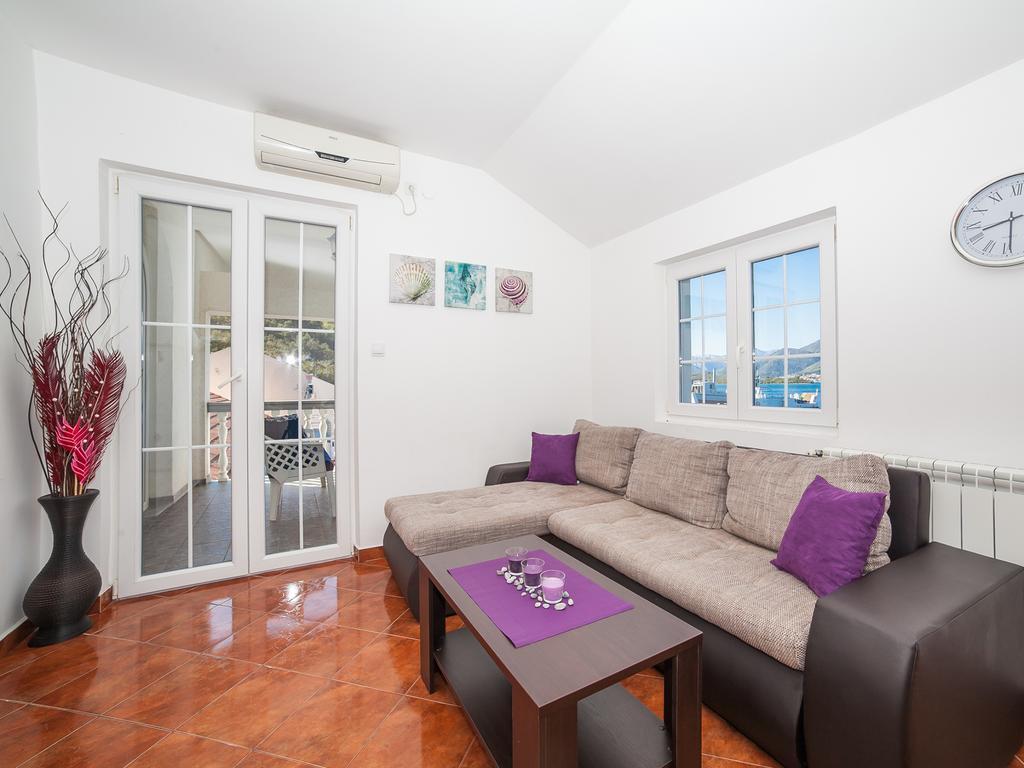 Apartments Elena Tivat Luaran gambar